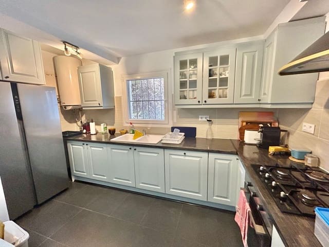 4 bedroom Apartment for rent in Montañar - El Arenal, Javea / Xàbia with garage - € 1,350 (Ref: 8267601)