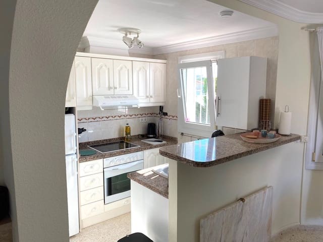 2 soveværelse Byhus til leje i Les Bassetes - El Marjal, Dénia med swimmingpool garage - € 1.750 (Ref: 8299776)