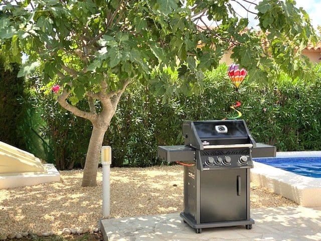 2 soveværelse Byhus til leje i Les Bassetes - El Marjal, Dénia med swimmingpool garage - € 1.750 (Ref: 8299776)