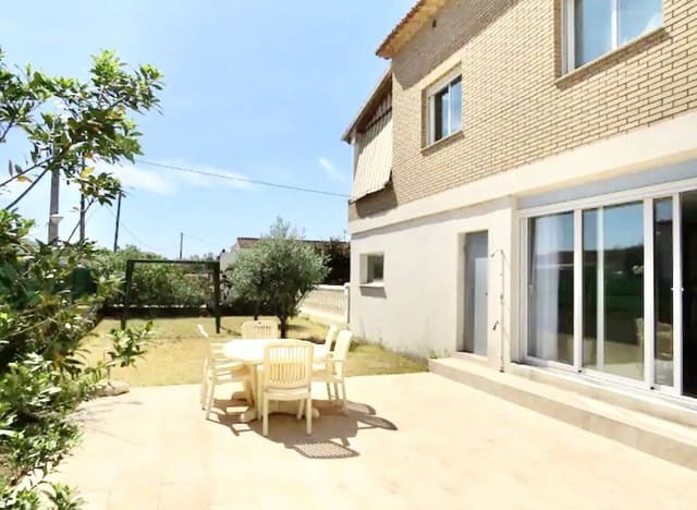 4 sypialnia Willa na sprzedaż w Oliva Pueblo, Oliva z basenem garażem - 580 000 € (Ref: 8339293)