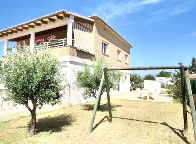 4 sypialnia Willa na sprzedaż w Oliva Pueblo, Oliva z basenem garażem - 580 000 € (Ref: 8339293)