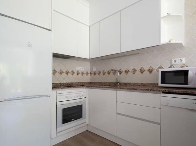 1 bedroom Townhouse for rent in Beniarbeig with pool garage - € 1,100 (Ref: 8573718)