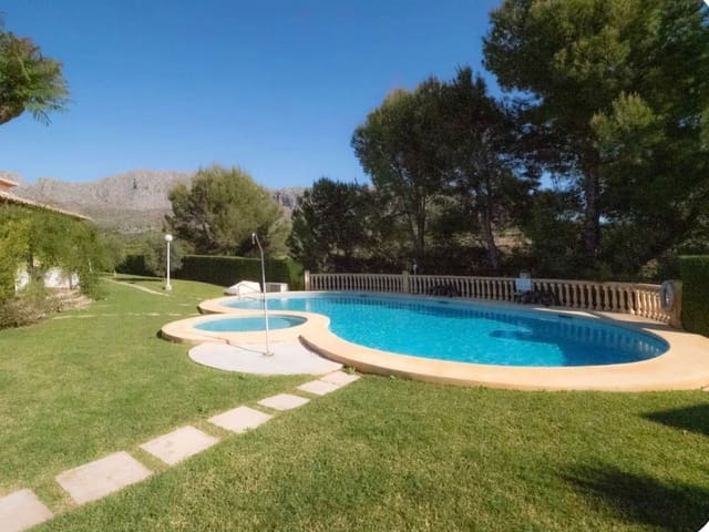 1 bedroom Townhouse for rent in Beniarbeig with pool garage - € 1,100 (Ref: 8573718)