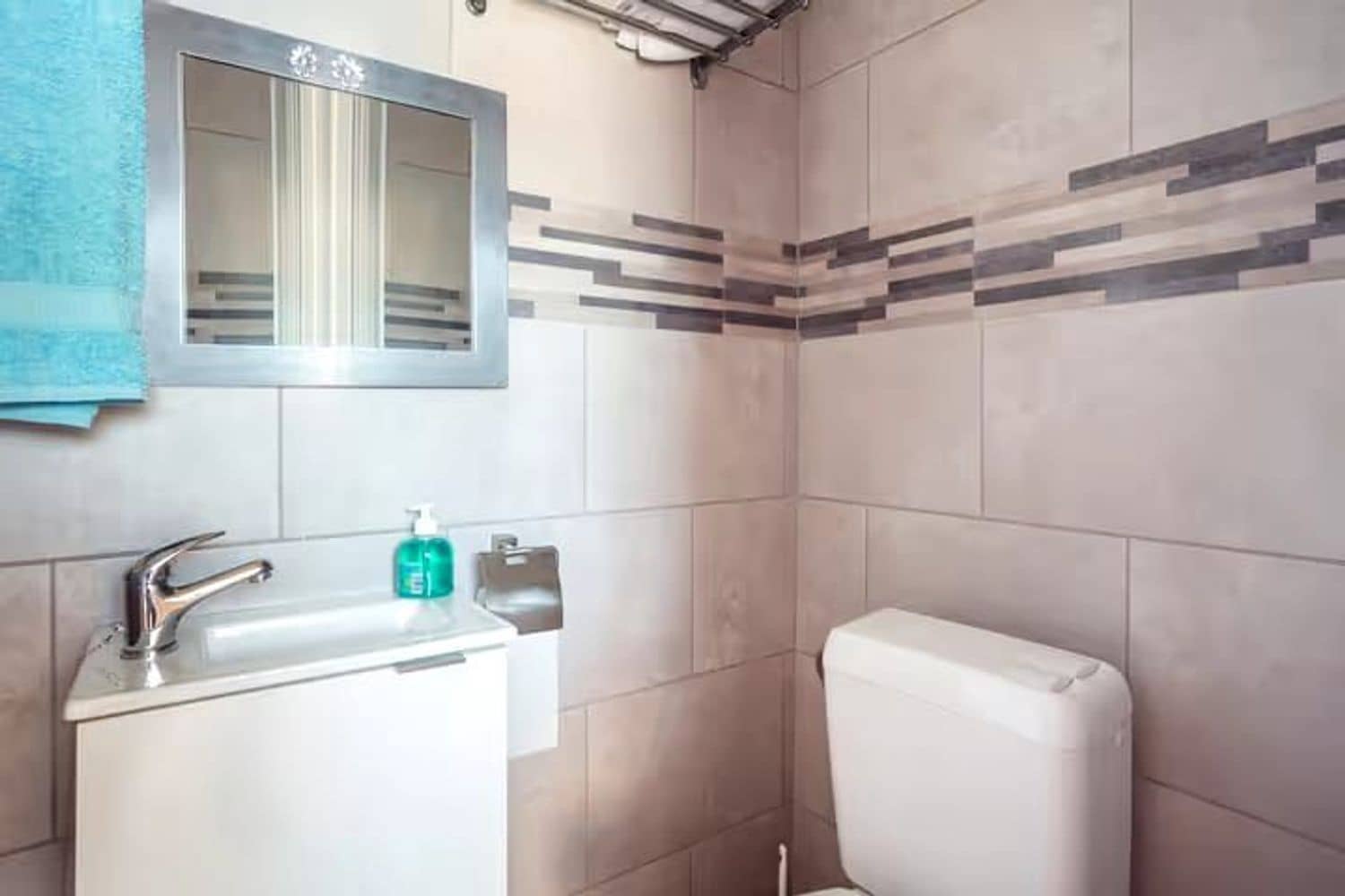 4 soveværelse Lejlighed til leje i Alicante by med garage - € 1.300 (Ref: 8624430)