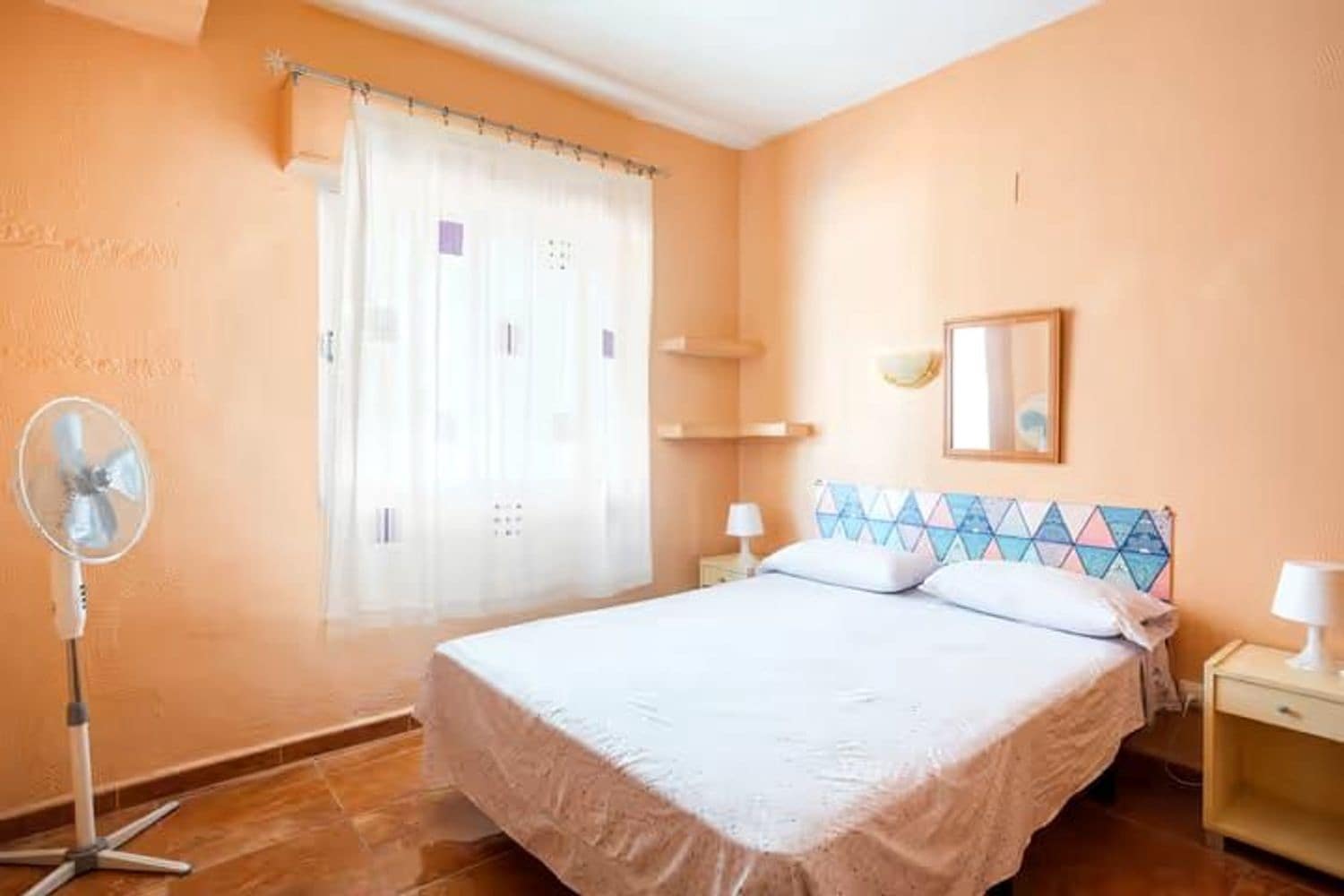 4 soveværelse Lejlighed til leje i Alicante by med garage - € 1.300 (Ref: 8624430)