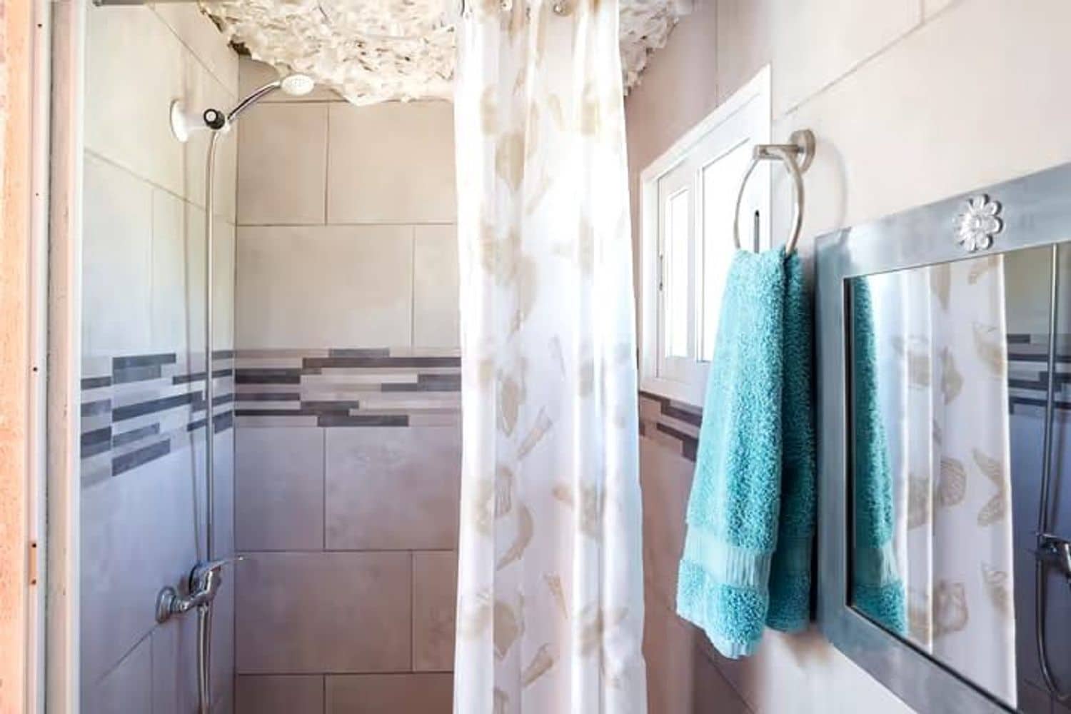 4 soveværelse Lejlighed til leje i Alicante by med garage - € 1.300 (Ref: 8624430)