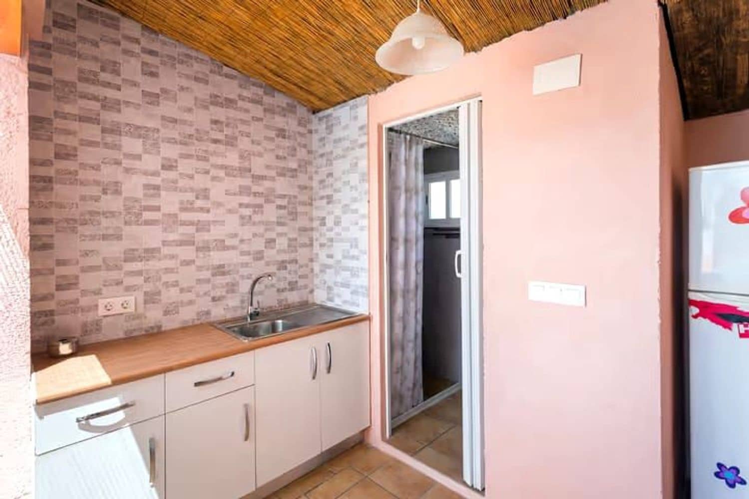 4 soveværelse Lejlighed til leje i Alicante by med garage - € 1.300 (Ref: 8624430)