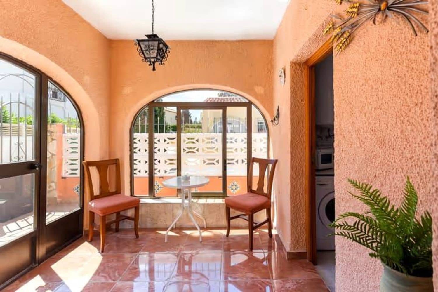 4 soveværelse Lejlighed til leje i Alicante by med garage - € 1.300 (Ref: 8624430)