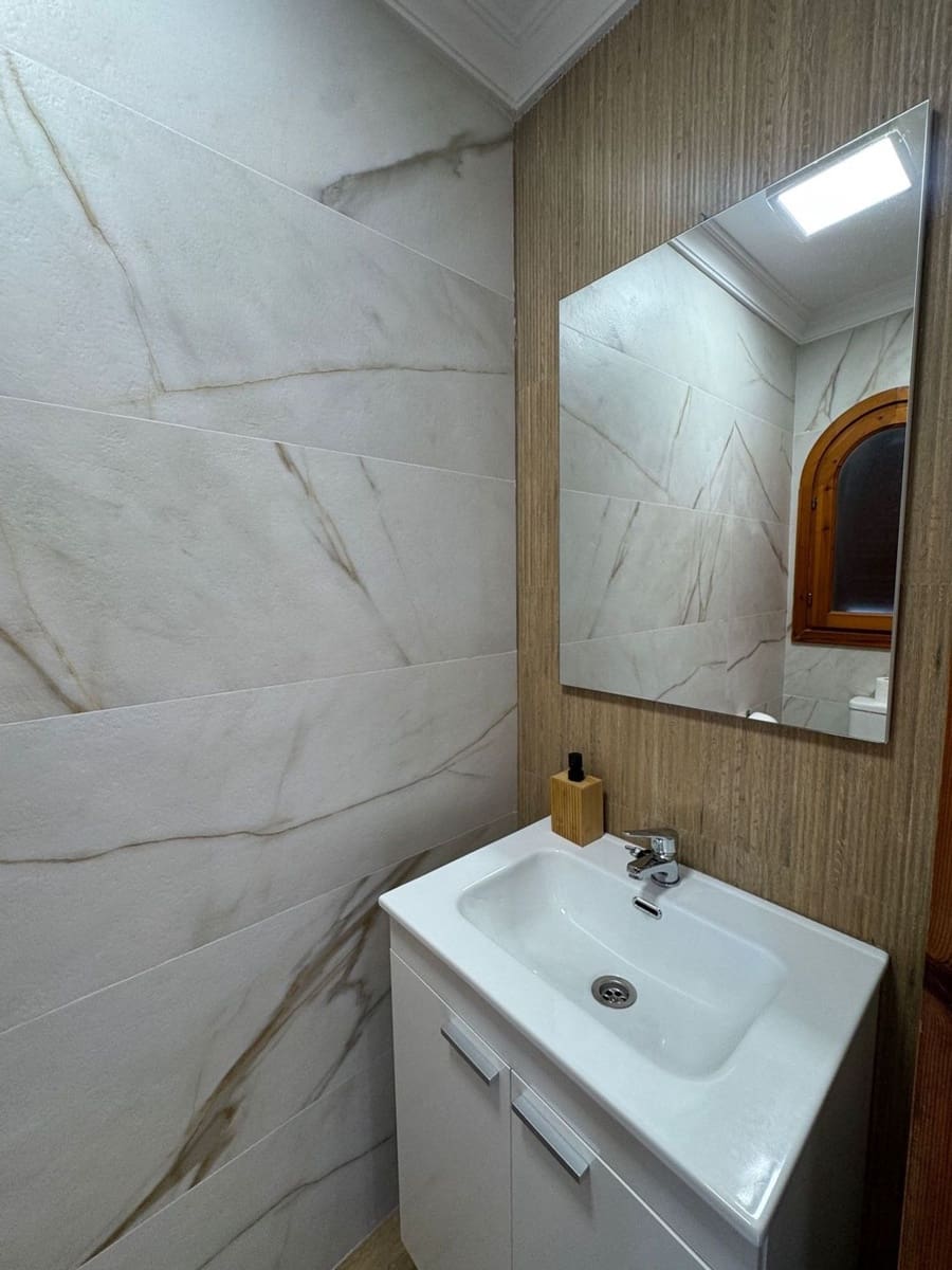 2 soveværelse Byhus til leje i Denia med swimmingpool garage - € 1.300 (Ref: 8684432)