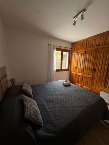 2 soveværelse Byhus til leje i El Montgó, Dénia med swimmingpool garage - € 1.300 (Ref: 8684432)