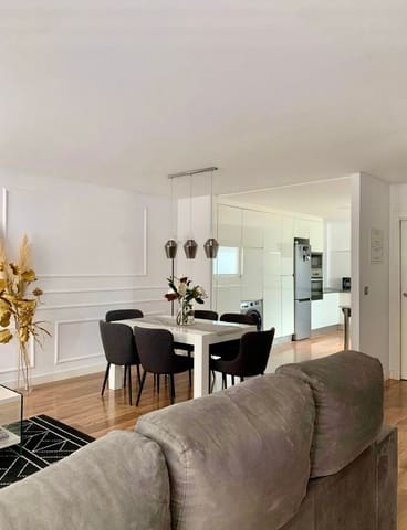 3 soveværelse Lejlighed til leje i Centro Urbano, Dénia med garage - € 1.400 (Ref: 8783177)