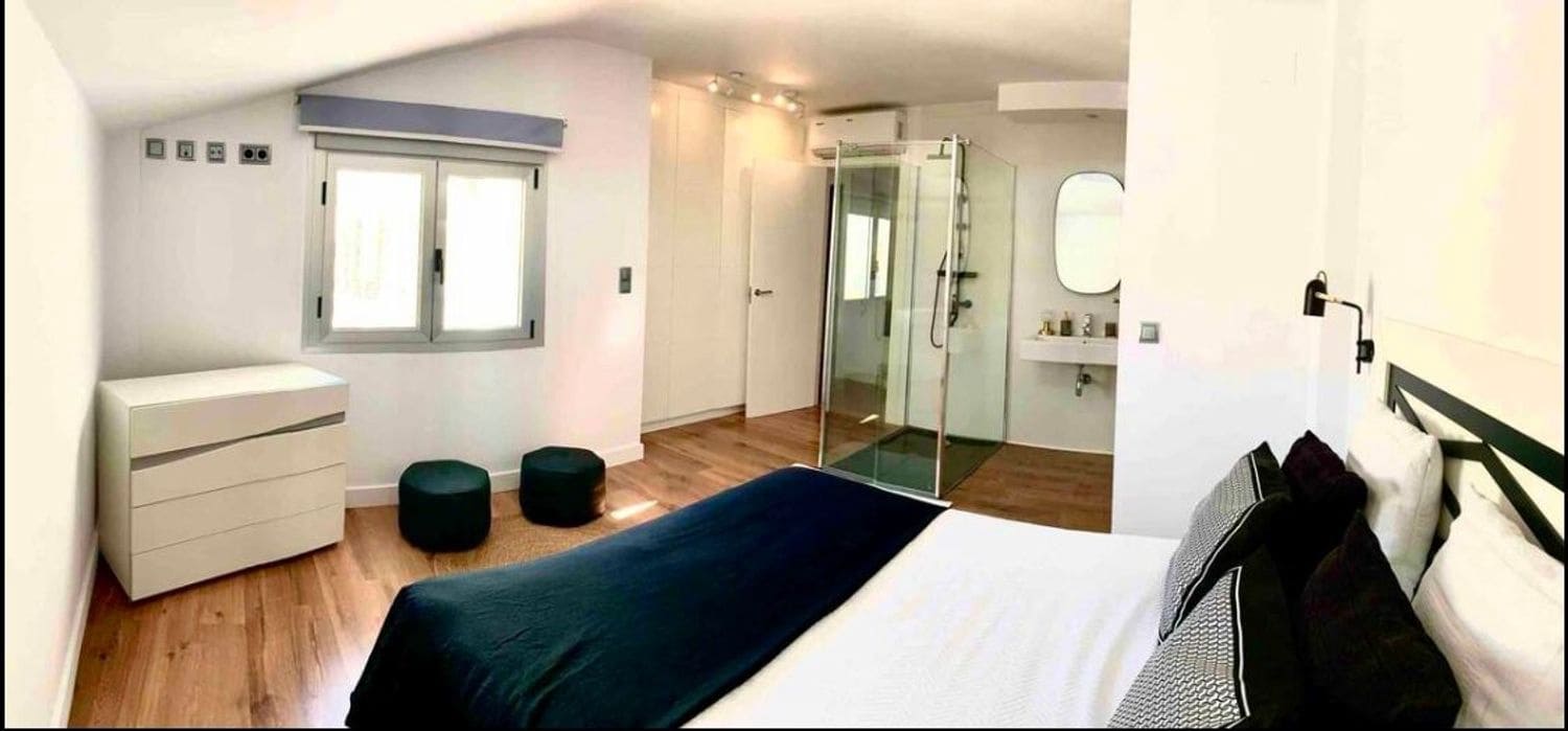 3 sypialnia Apartament do wynajęcia w Denia z garażem - 1 400 € (Ref: 8783177)