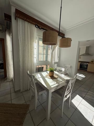 3 bedroom Townhouse for rent in Centro Urbano, Dénia with garage - € 1,450 (Ref: 8793253)