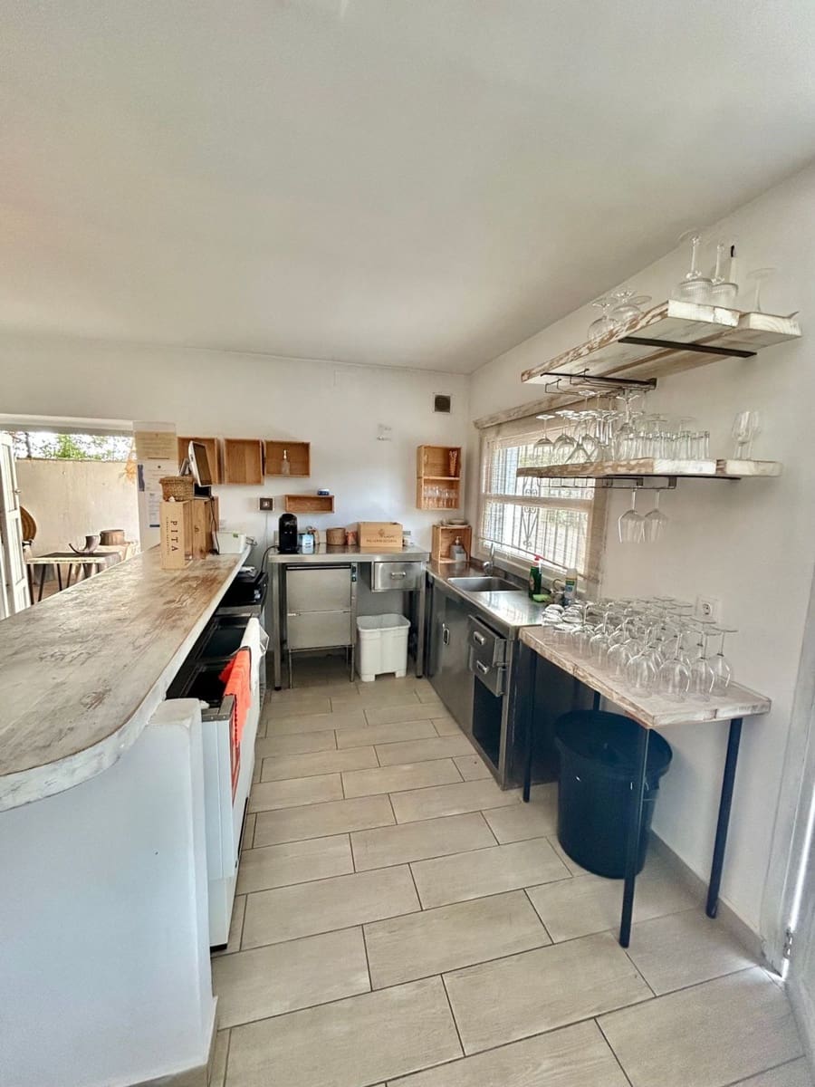 2 soveværelse Villa til salg i Denia med garage - € 500.000 (Ref: 8817059)