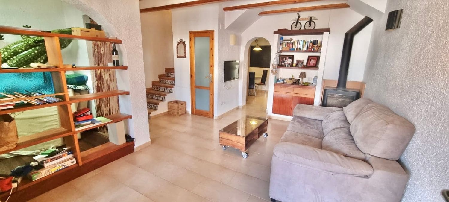 3 soveværelse Byhus til salg i Els Poblets med swimmingpool garage - € 290.000 (Ref: 8824680)