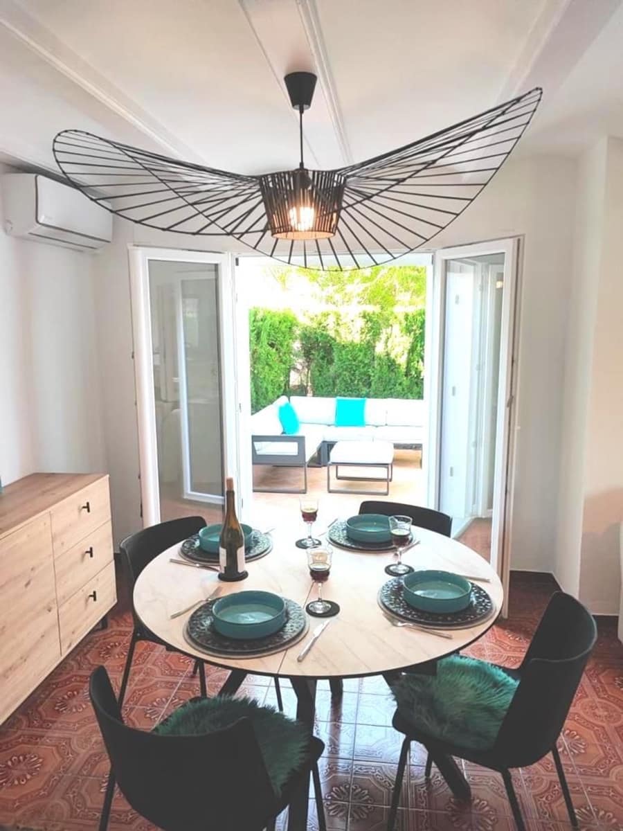 3 soveværelse Byhus til leje i Denia med swimmingpool garage - € 1.500 (Ref: 8824683)