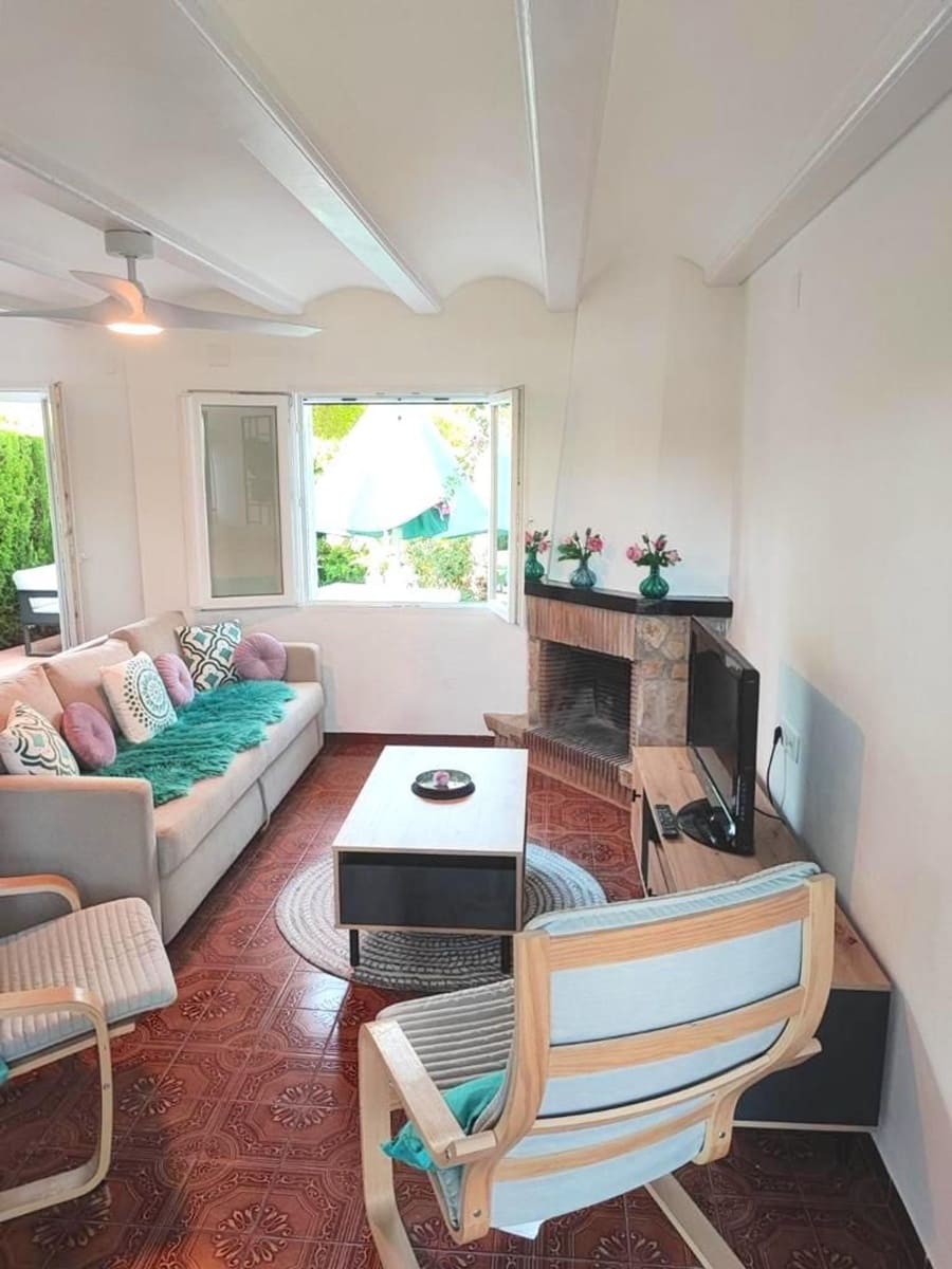 3 soveværelse Byhus til leje i Denia med swimmingpool garage - € 1.500 (Ref: 8824683)