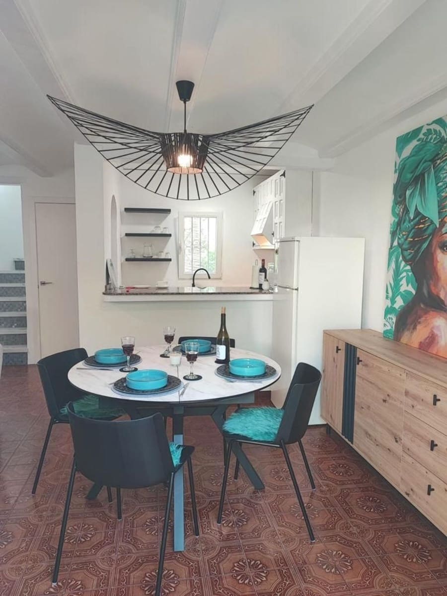 3 soveværelse Byhus til leje i Denia med swimmingpool garage - € 1.500 (Ref: 8824683)