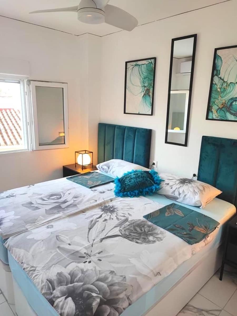 3 soveværelse Byhus til leje i Denia med swimmingpool garage - € 1.500 (Ref: 8824683)