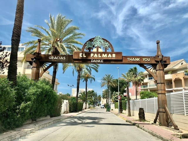 3 soveværelse Byhus til leje i El Palmar - Los Molinos, Dénia med swimmingpool garage - € 1.500 (Ref: 8824683)