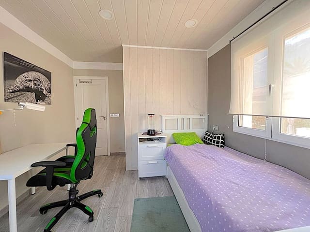 6 sovrum Villa till salu i El Montgó, Dénia med garage - 450 000 € (Ref: 8824687)