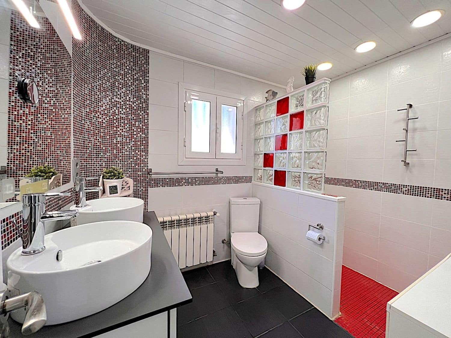 6 sovrum Villa till salu i Denia med garage - 450 000 € (Ref: 8824687)