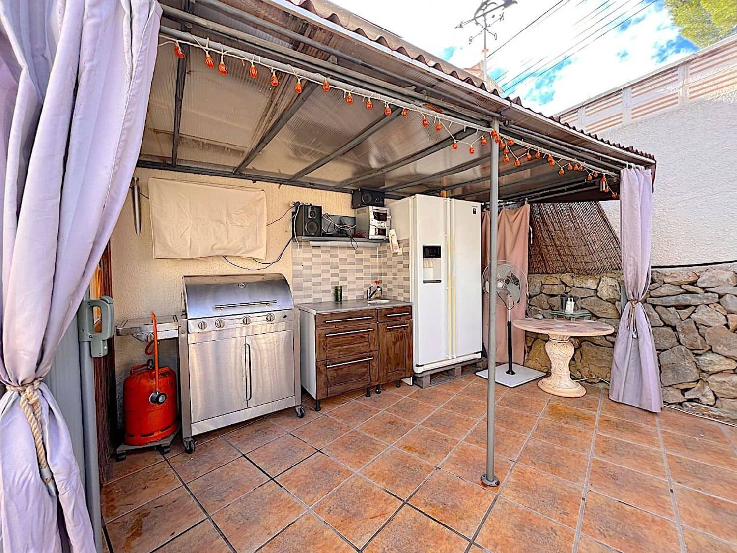 6 sovrum Villa till salu i Denia med garage - 450 000 € (Ref: 8824687)