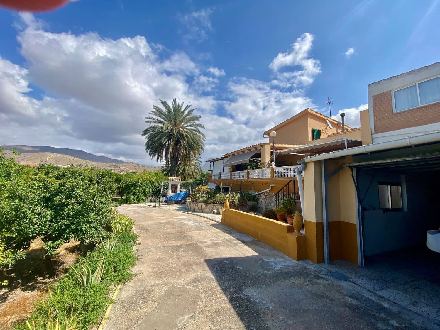 4 soveværelse Finca/Landehus til salg i La Villajoyosa / Vila Joiosa med swimmingpool garage - € 349.000 (Ref: 9304870)