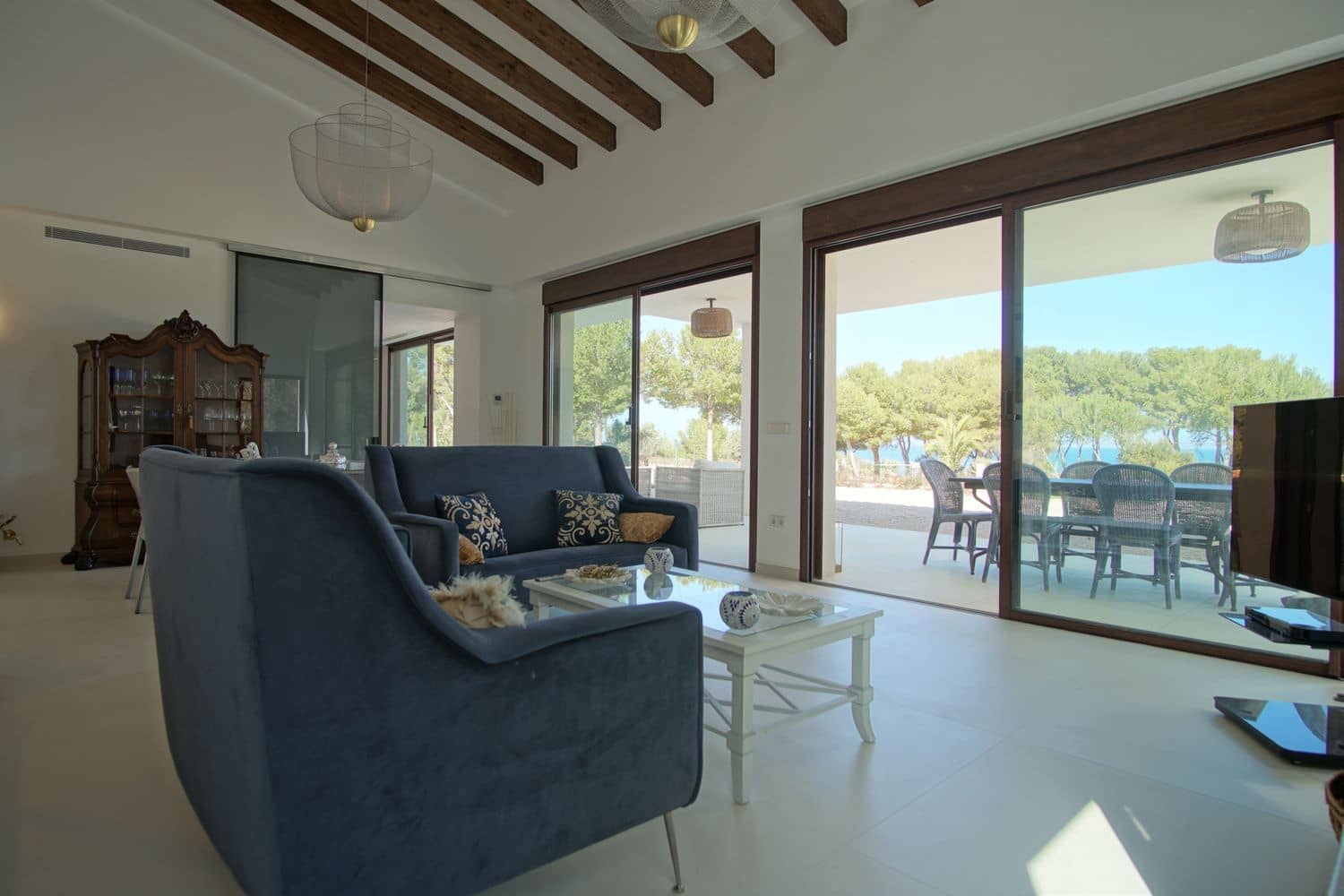 Villa/Maison de 4 chambres à louer à Denia avec piscine garage - 5 000 € (Ref: 9371387)