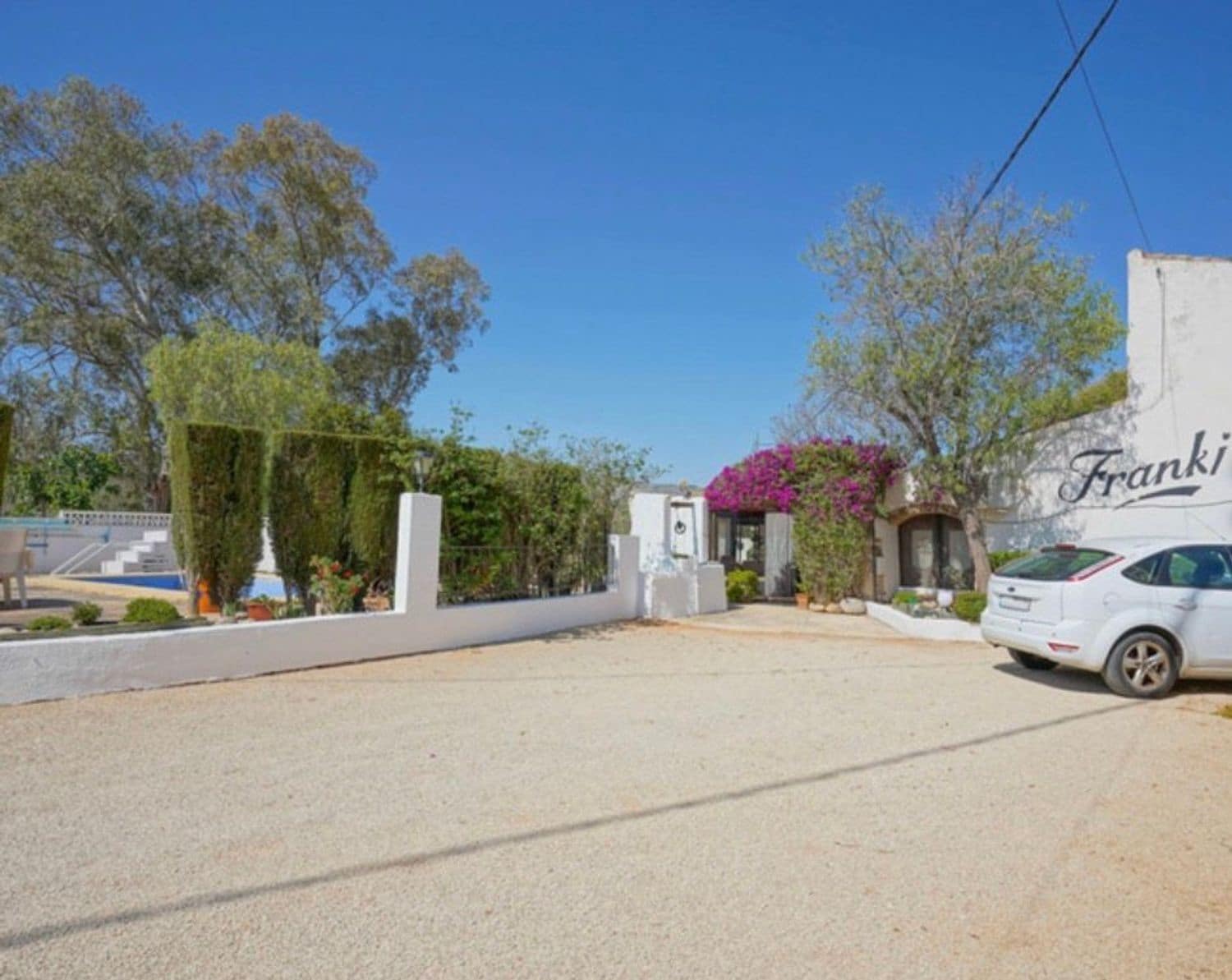 Chalet de 3 habitaciones en Javea / Xàbia en venta con piscina garaje - 375.000 € (Ref: 9581400)