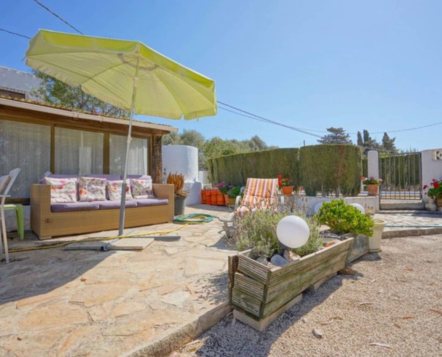 Chalet de 3 habitaciones en Javea / Xàbia en venta con piscina garaje - 375.000 € (Ref: 9581400)