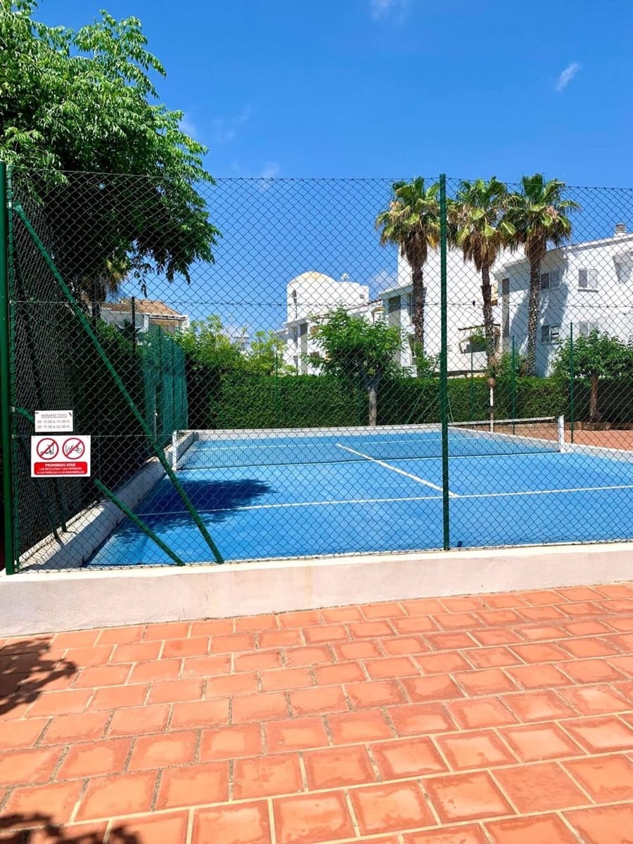 Appartement de 1 chambre à louer à Javea / Xabia avec piscine garage - 1 100 € (Ref: 9658161)