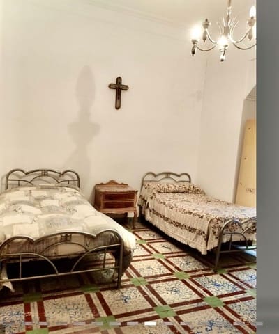 5 soveværelse Finca/Landehus til salg i Pedreguer med garage - € 340.000 (Ref: 9669774)