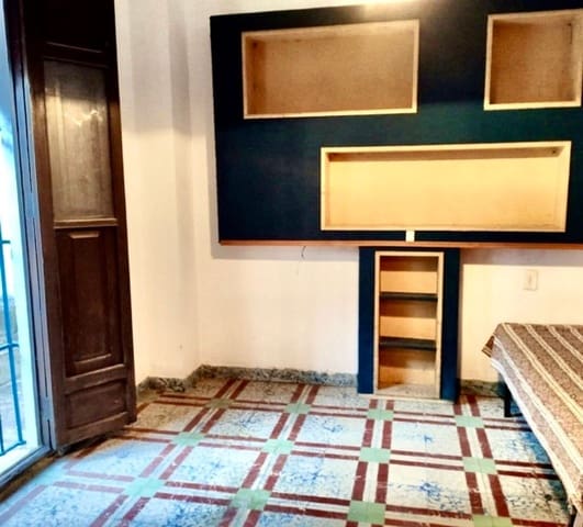 5 soveværelse Finca/Landehus til salg i Pedreguer med garage - € 340.000 (Ref: 9669774)