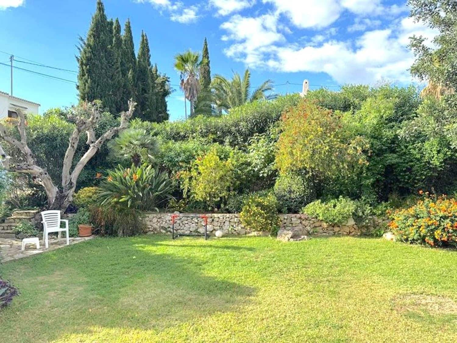 3 sypialnia Willa na sprzedaż w Miasto Walencja z garażem - 399 000 € (Ref: 9669776)