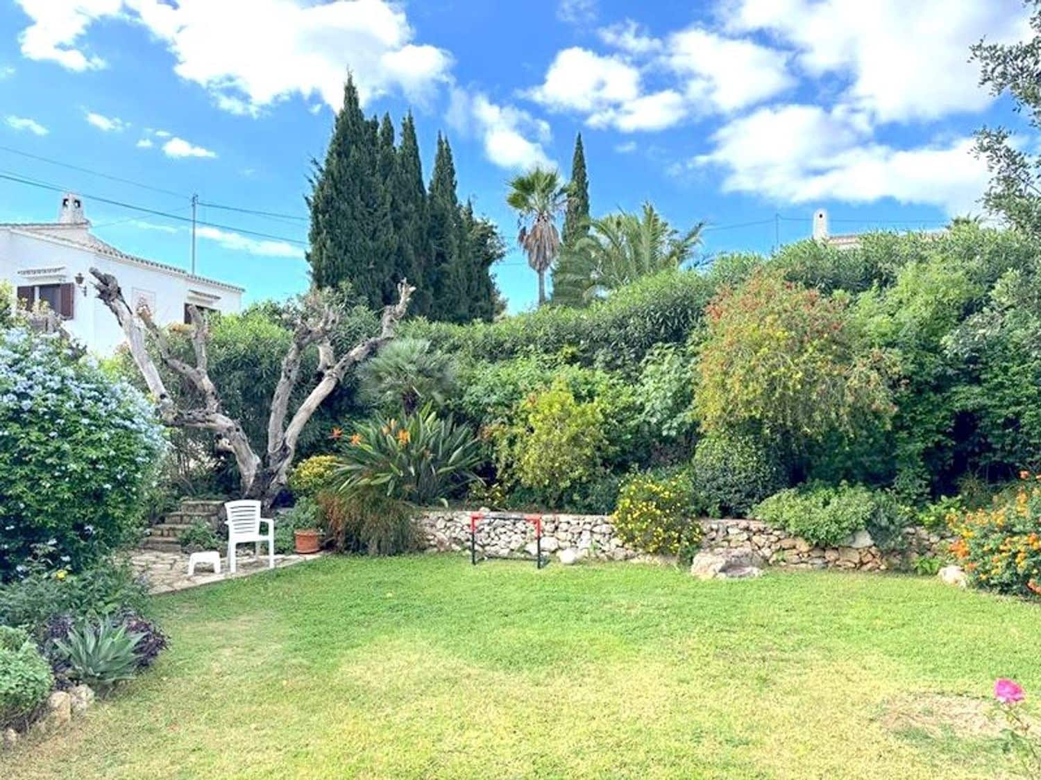 3 sypialnia Willa na sprzedaż w Miasto Walencja z garażem - 399 000 € (Ref: 9669776)