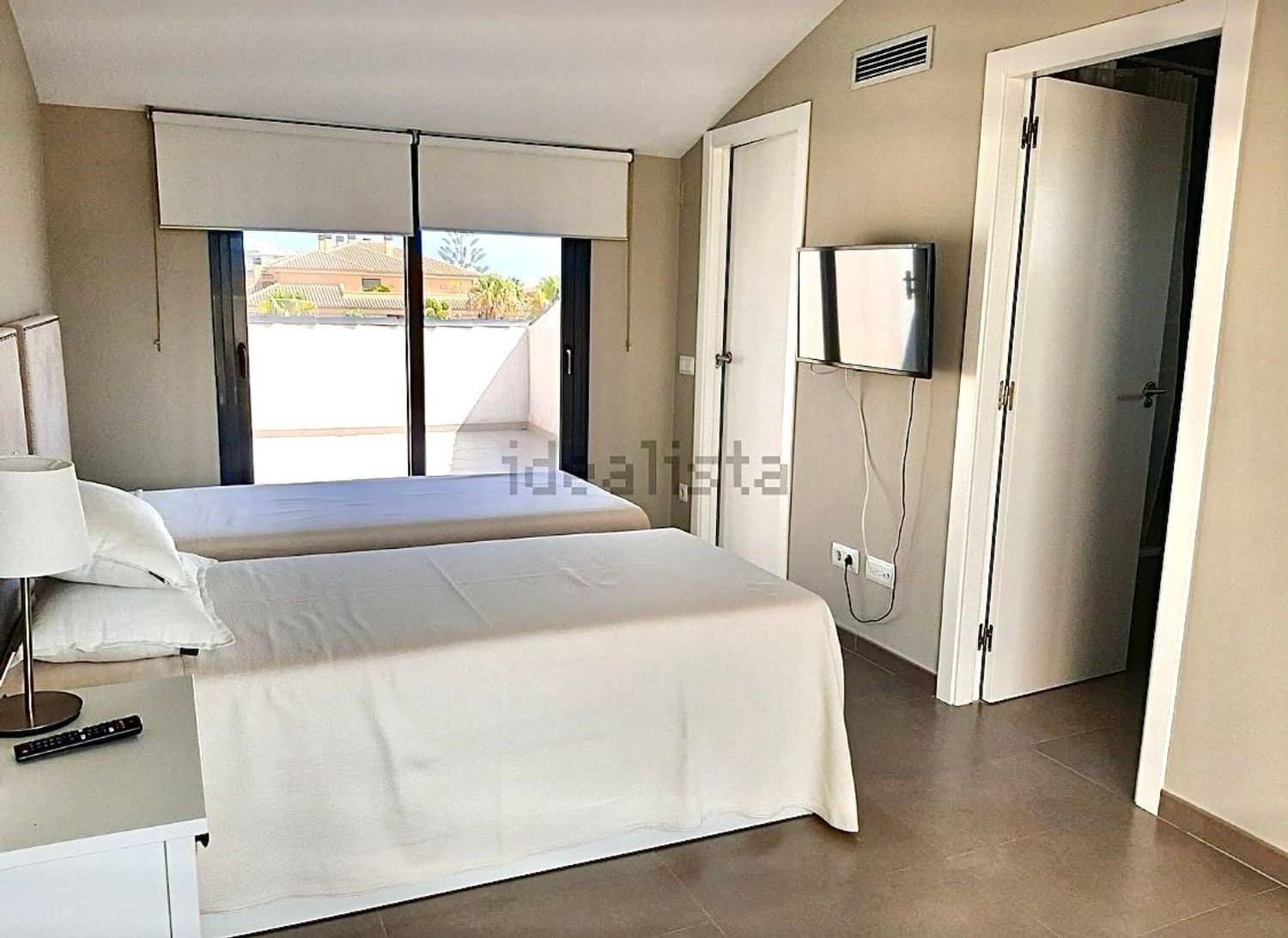 3 sypialnia Apartament do wynajęcia w Javea / Xabia z basenem garażem - 1 850 € (Ref: 9810888)