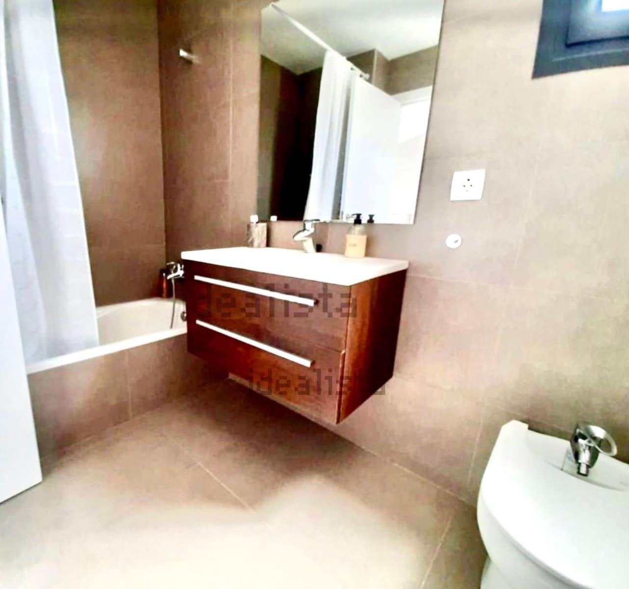 3 sypialnia Apartament do wynajęcia w Javea / Xabia z basenem garażem - 1 850 € (Ref: 9810888)