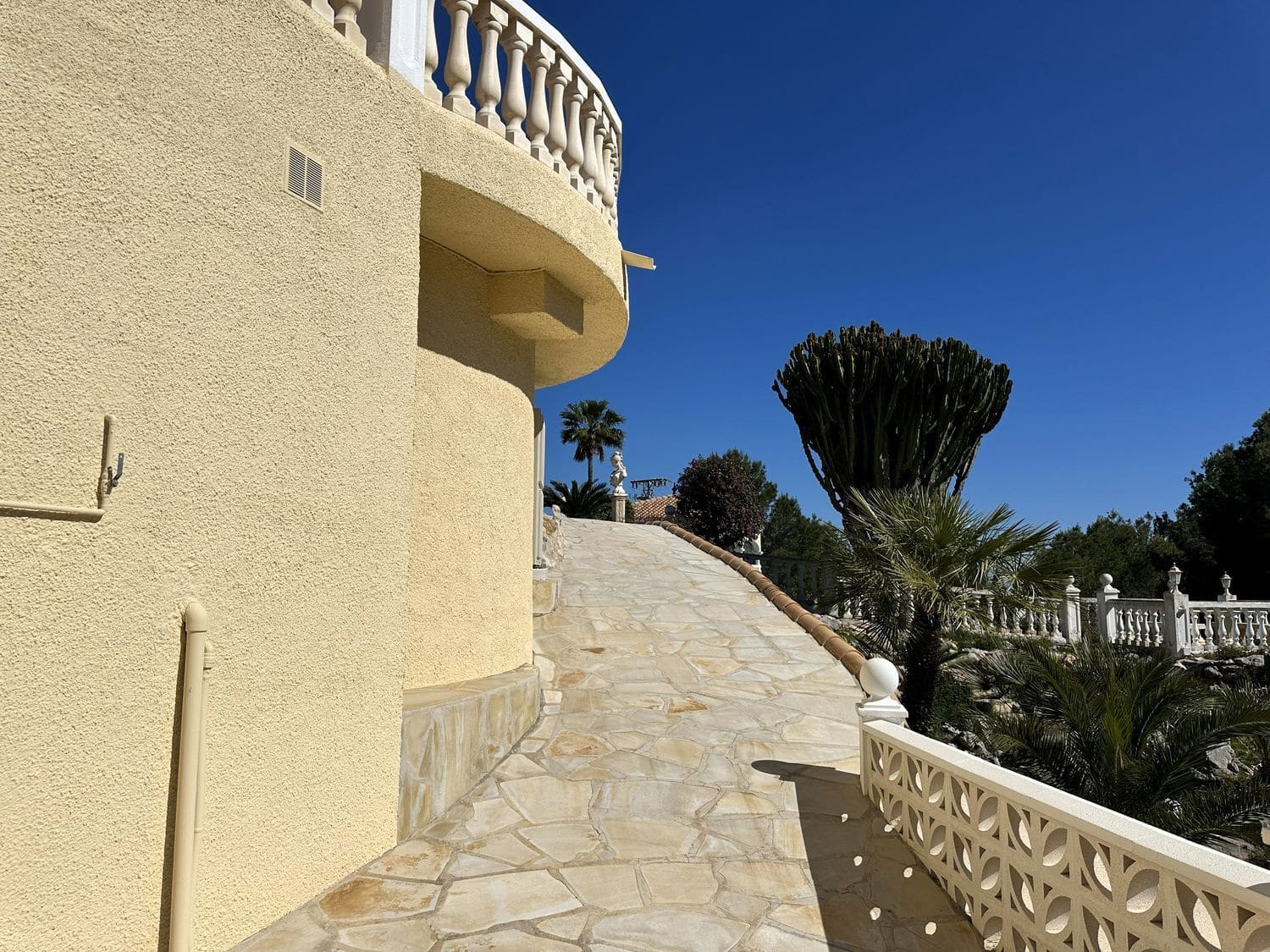 3 sovrum Villa till salu i Denia med pool garage - 1 500 000 € (Ref: 9872916)