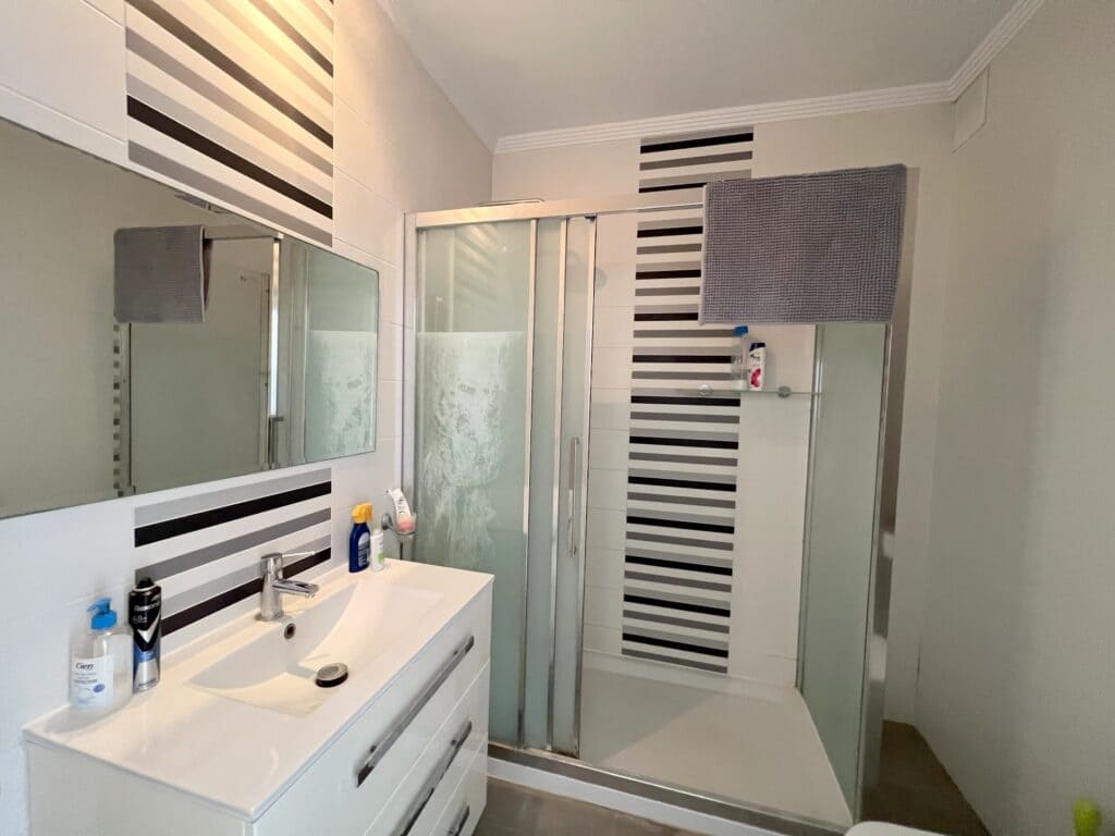 2 bedroom Townhouse for sale in Manilva Pueblo, Manilva with pool €