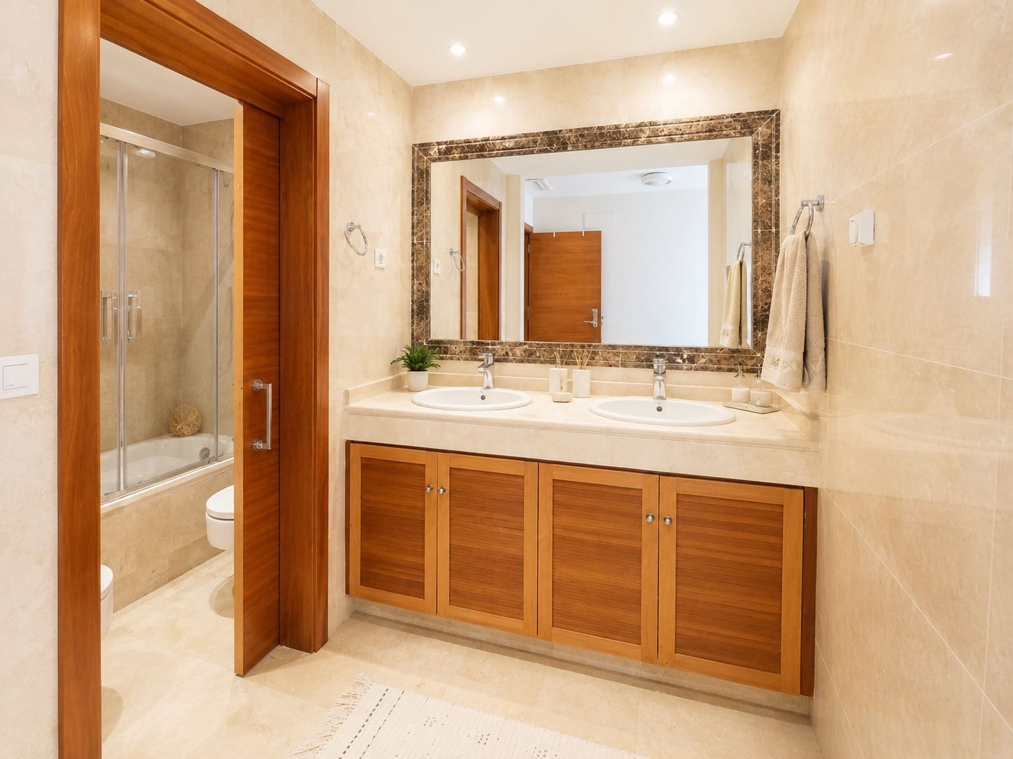 3 slaapkamer Huis te koop in Estepona met zwembad garage - € 470.000 (Ref: 10000234)