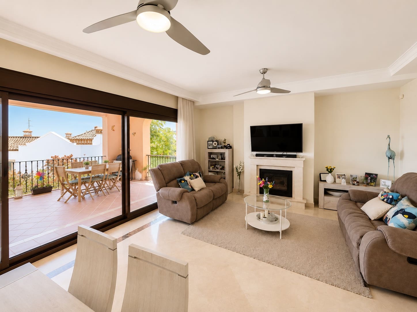 3 slaapkamer Huis te koop in Estepona met zwembad garage - € 470.000 (Ref: 10000234)