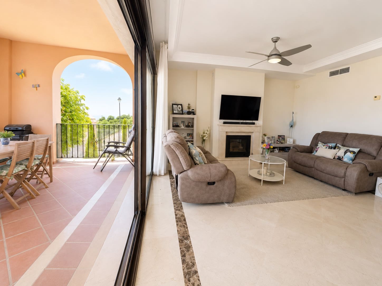 3 slaapkamer Huis te koop in Estepona met zwembad garage - € 470.000 (Ref: 10000234)