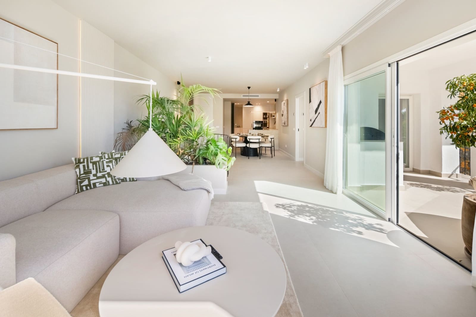 3 bedroom Apartment for sale in La Quinta with pool garage - € 799,000 (Ref: 10003861)