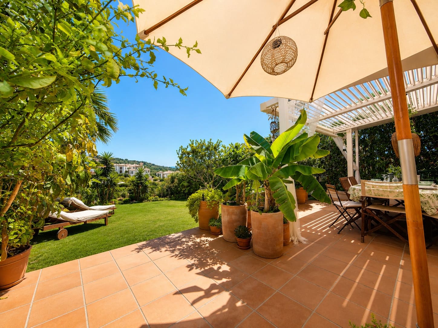 3 sovrum Lägenhet till salu i La Alcaidesa med garage - 510 000 € (Ref: 10005355)