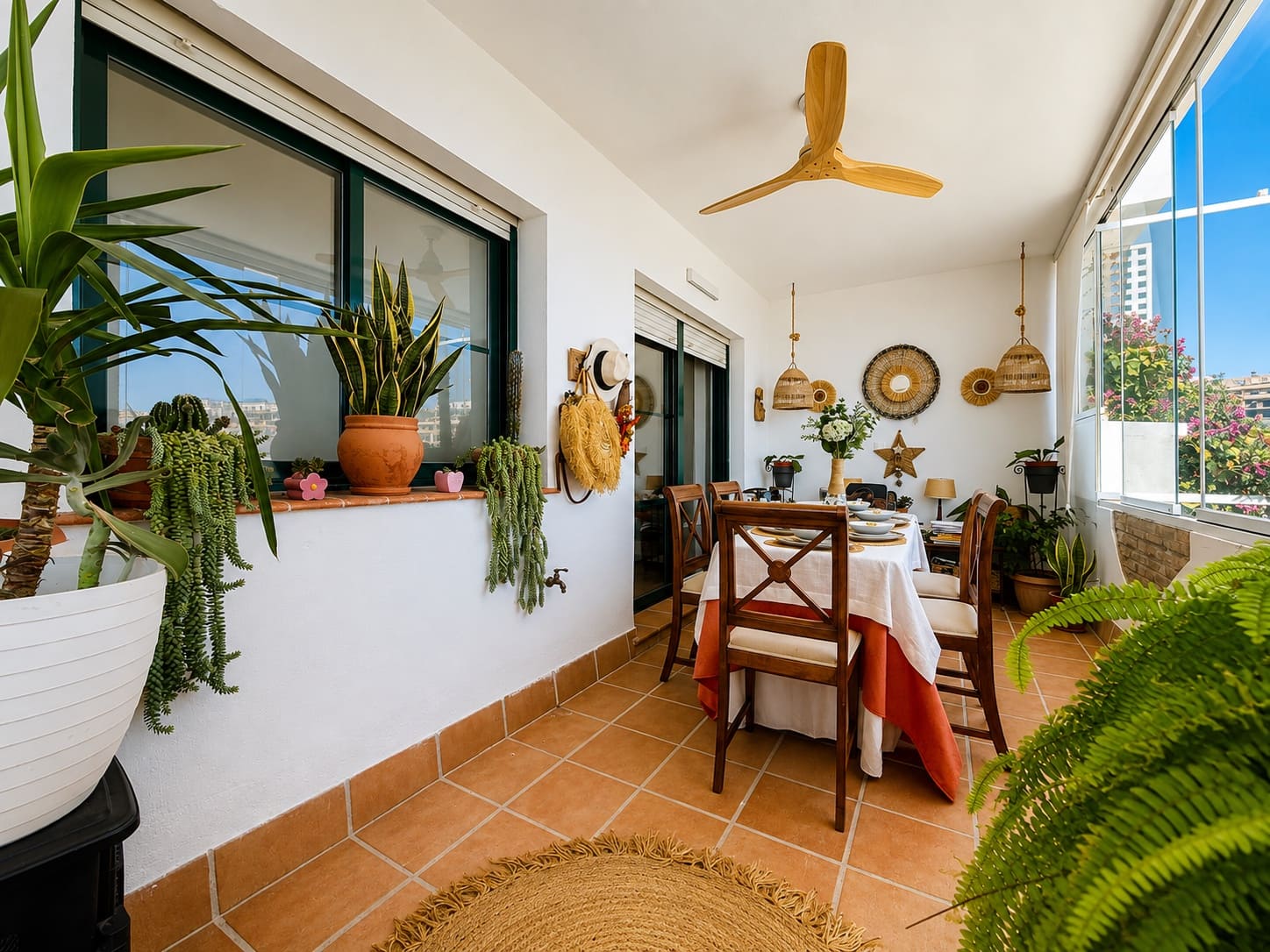 3 sovrum Lägenhet till salu i La Alcaidesa med garage - 510 000 € (Ref: 10005355)