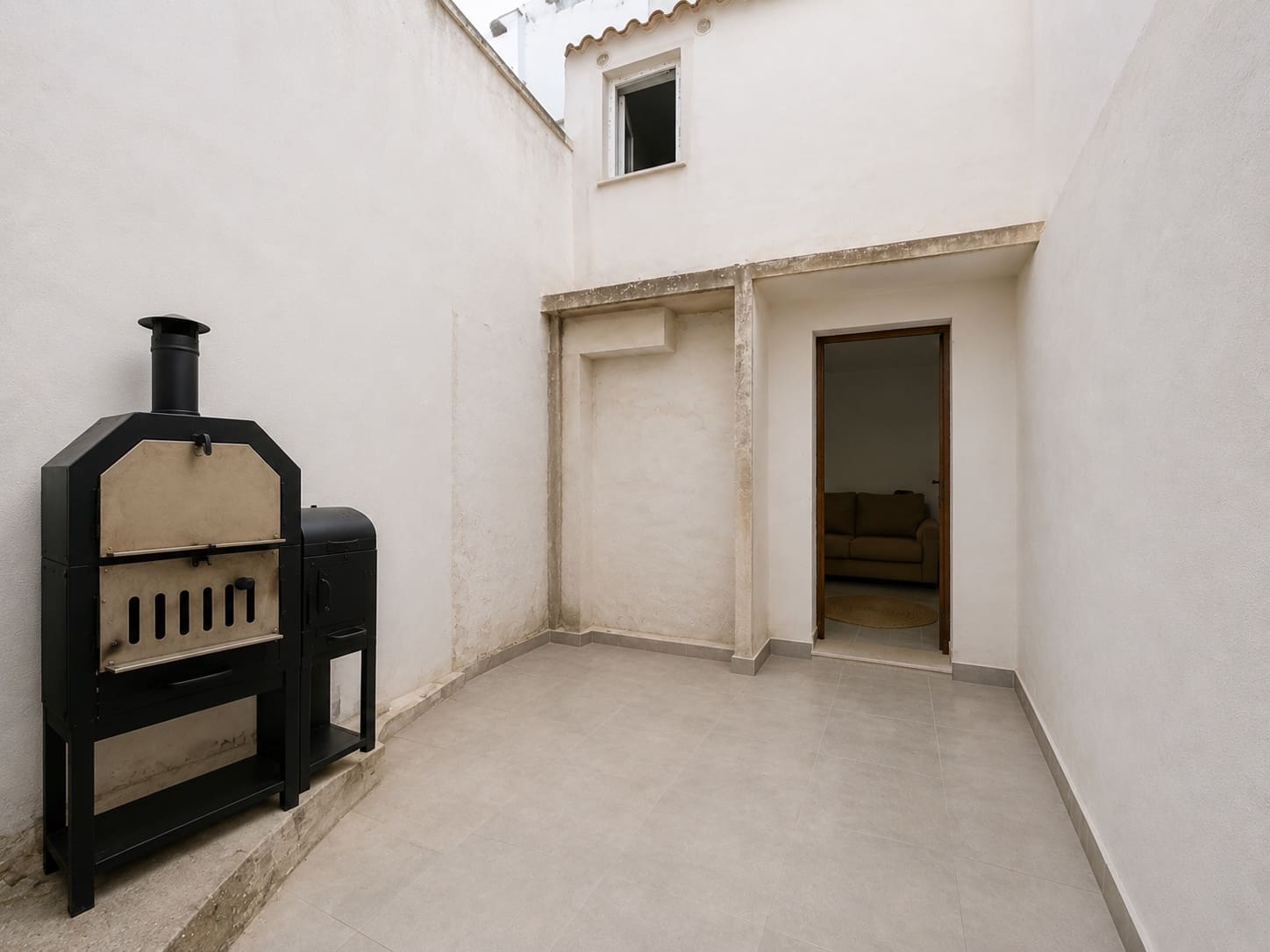 3 bedroom Townhouse for sale in Estepona with garage - € 699,000 (Ref: 10015291)