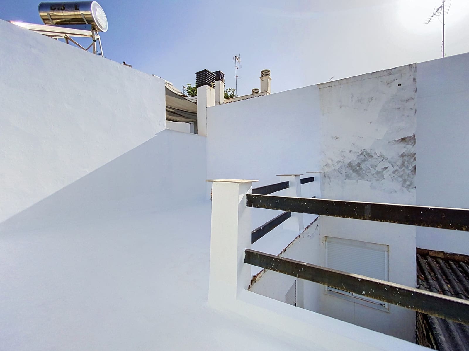 3 bedroom Townhouse for sale in Estepona with garage - € 699,000 (Ref: 10015291)