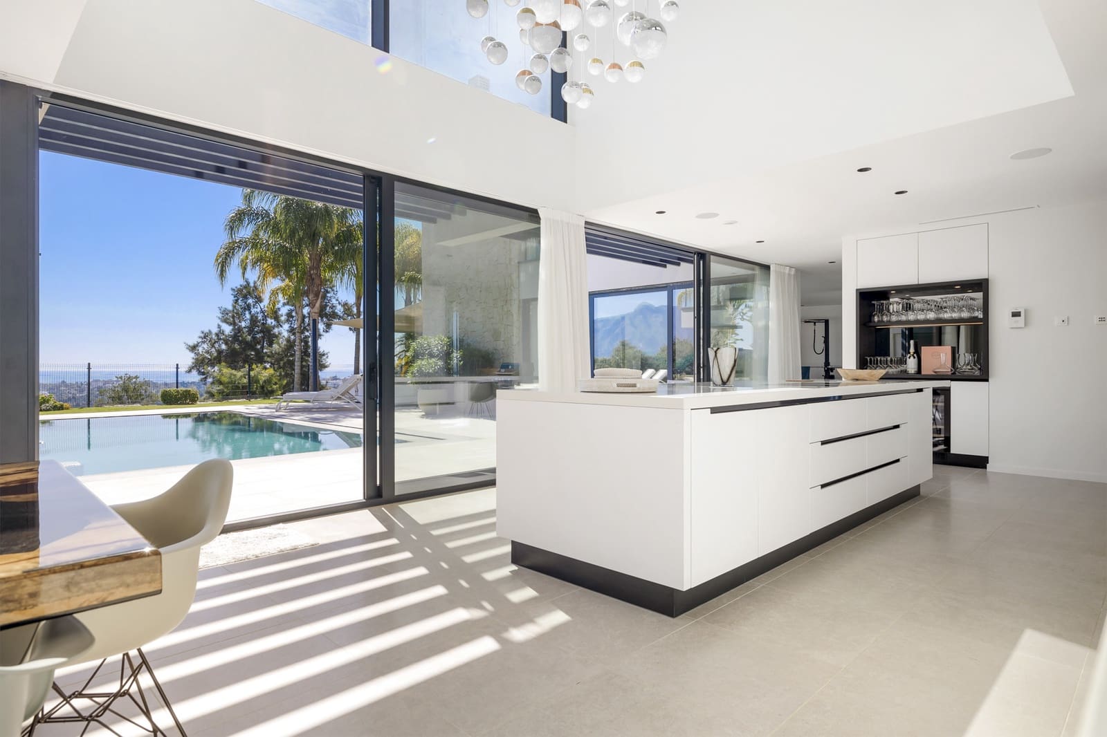 5 chambre Villa/Maison à vendre à Benahavis avec piscine garage - 4 250 000 € (Ref: 10020671)