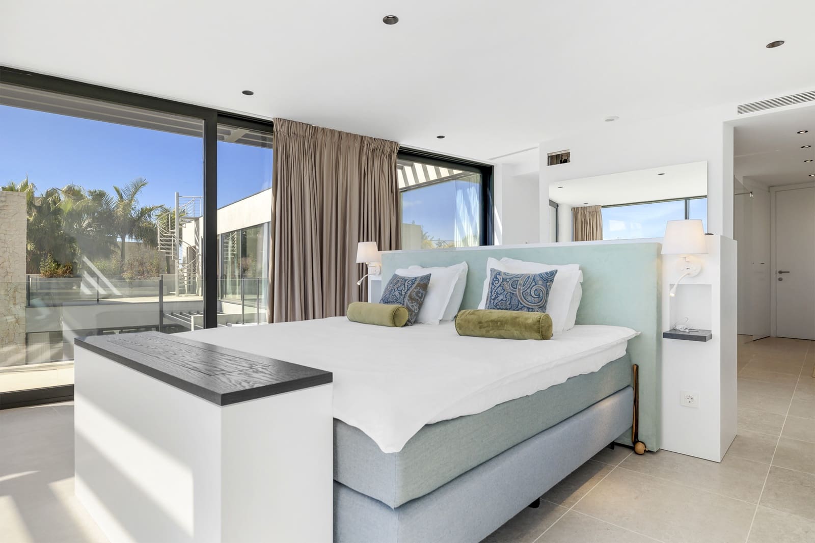 5 chambre Villa/Maison à vendre à Benahavis avec piscine garage - 4 250 000 € (Ref: 10020671)